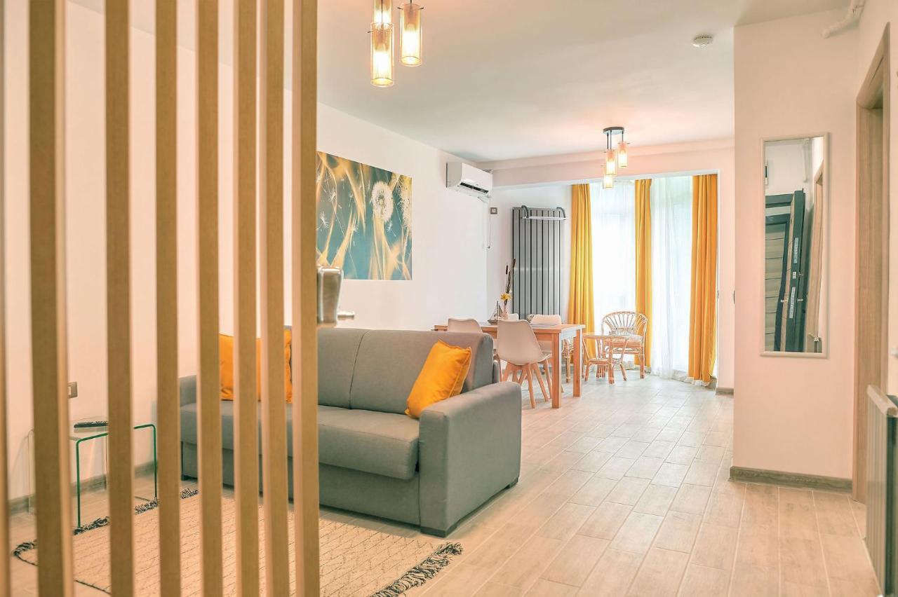 Năvodari Opal Luxury Apartment 92 Spa N Pool Beach Resort מראה חיצוני תמונה